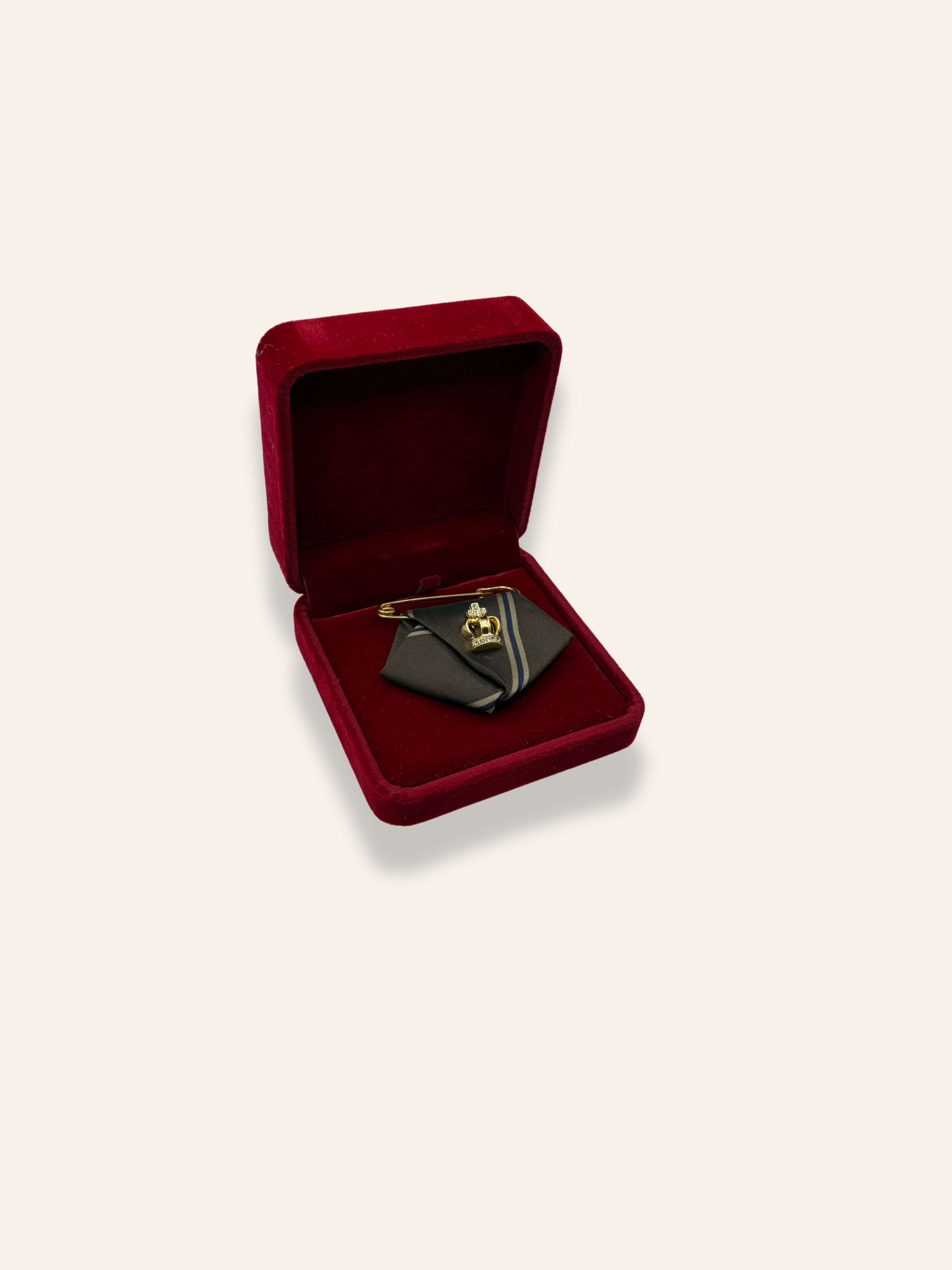 La Petite Brown Brooch