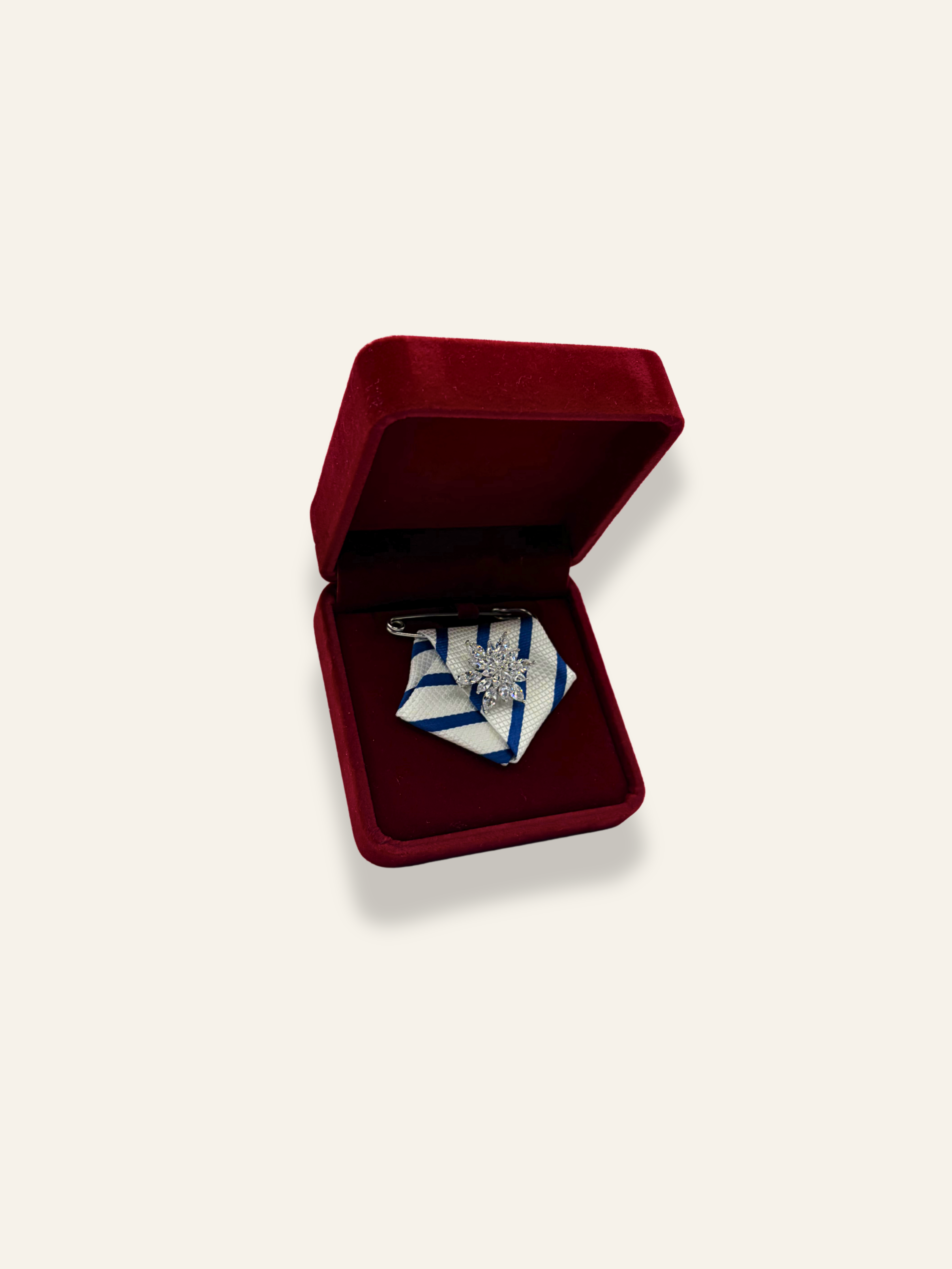 White Striped Brooch Trilogie