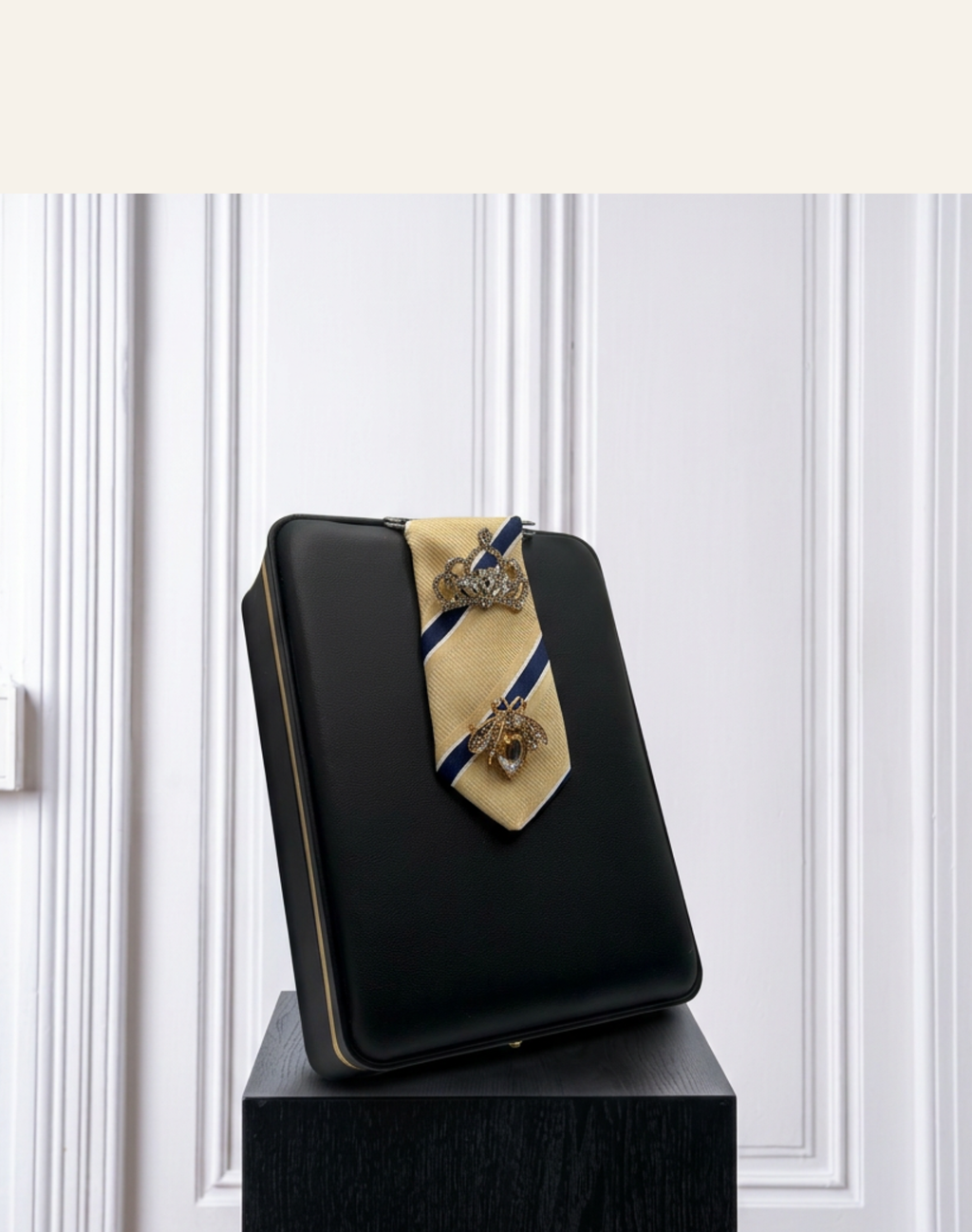 La Moyenne Ivory & Blue Striped Brooch