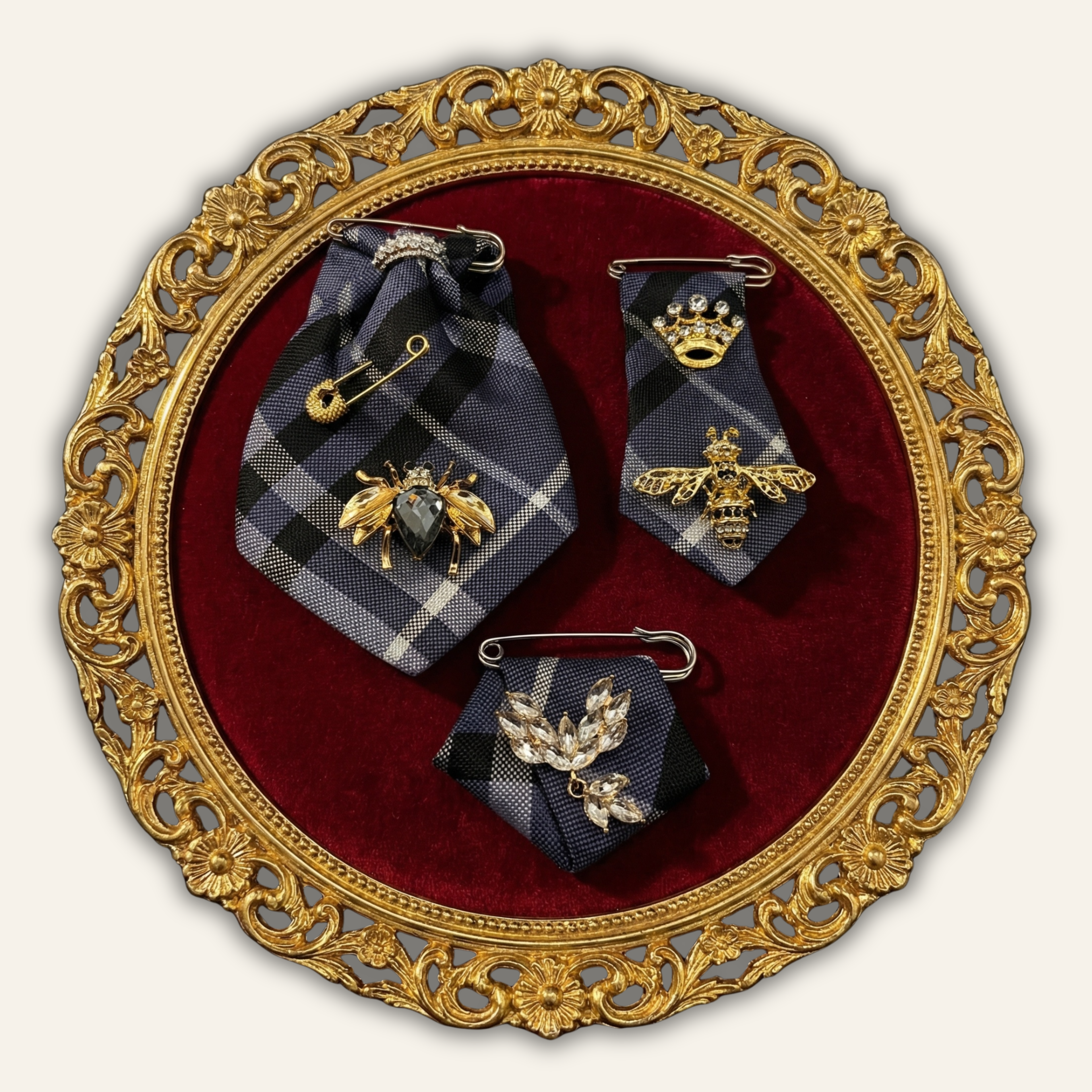 Grey Check Brooch Trilogie